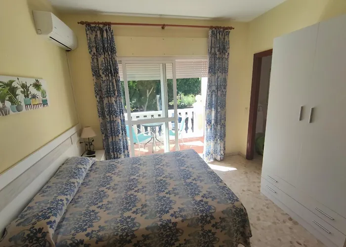 Hostal Europa بيت ضيافة