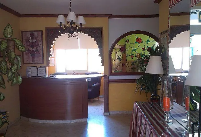 ゲストハウス Hostal Europa